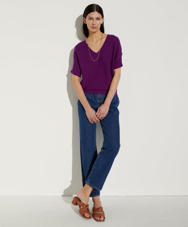 Essential V Pullover